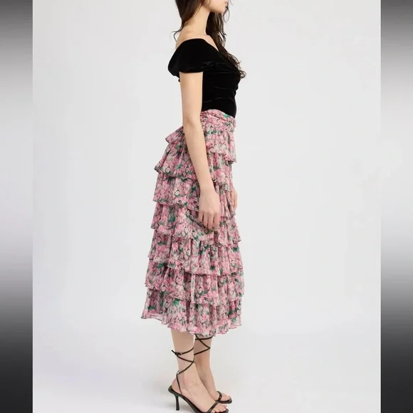 En Saison Lyra Tiered Midi Skirt - Picture 2 of 10